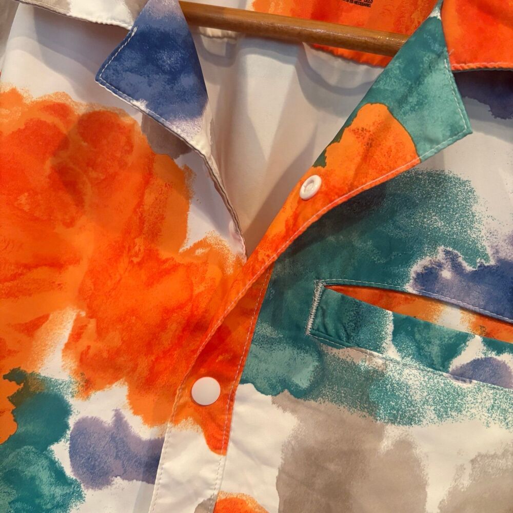 All In Motion Multi Color Button Down Shirt men Size Medium - Picture 4 of 5